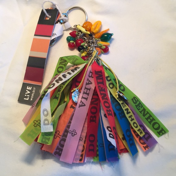 Brazilian BRAZILET Keychain w/Charms - Picture 2 of 3